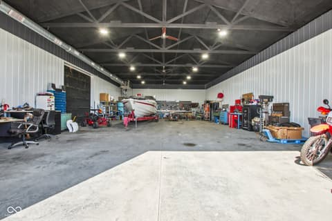 Photo of 7135 N County Road 300 W, Lizton, IN