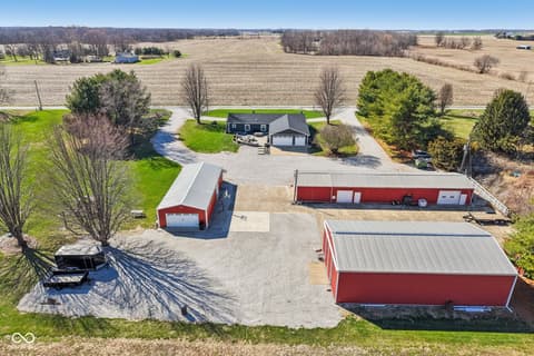 Photo of 7135 N County Road 300 W, Lizton, IN