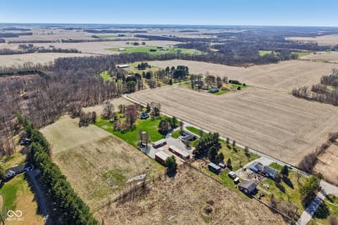 Photo of 7135 N County Road 300 W, Lizton, IN