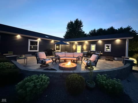 Photo of 7135 N County Road 300 W, Lizton, IN