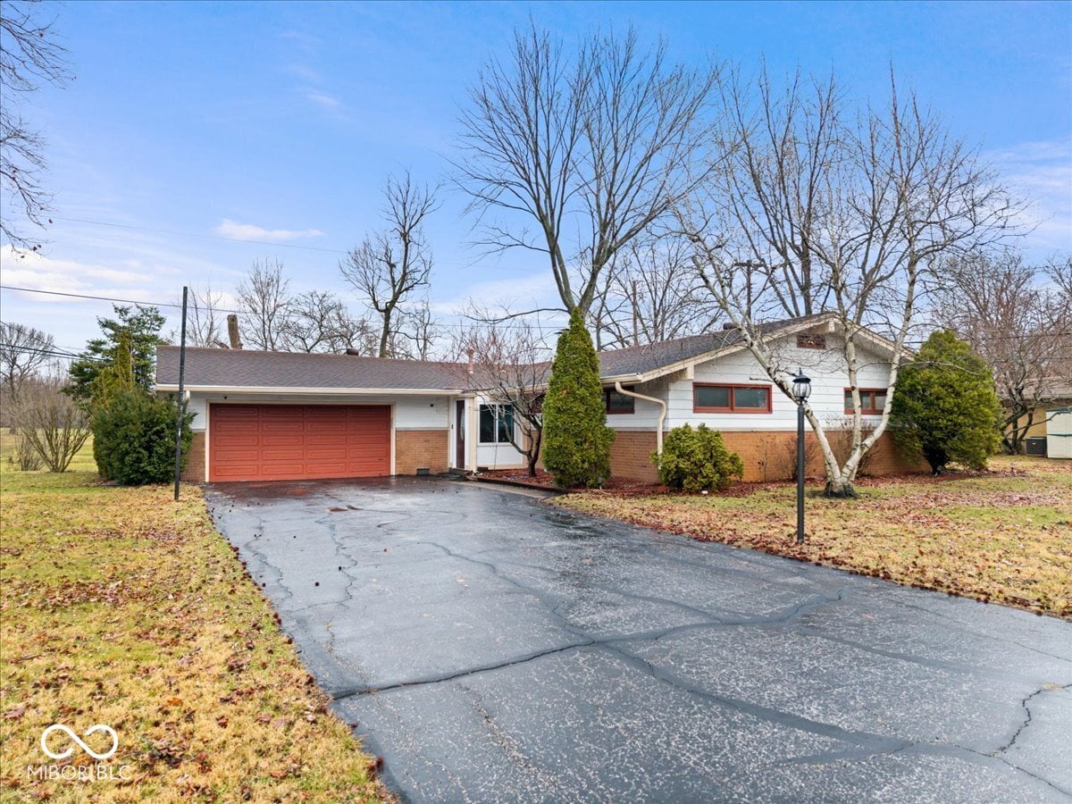 Front exterior at 2900 Galahad Drive, Indianapolis, IN