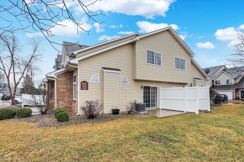 Photo of 8150 River Mist Lane, Indianapolis, IN