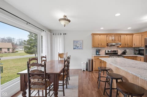 Photo of 209 N Copperwood Court, Muncie, IN
