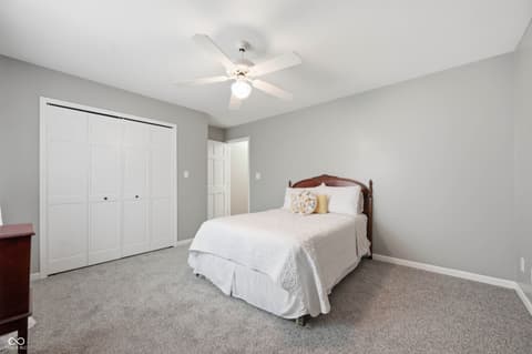 Photo of 209 N Copperwood Court, Muncie, IN
