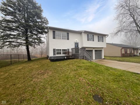 Photo of 7739 Inverness Drive, Indianapolis, IN