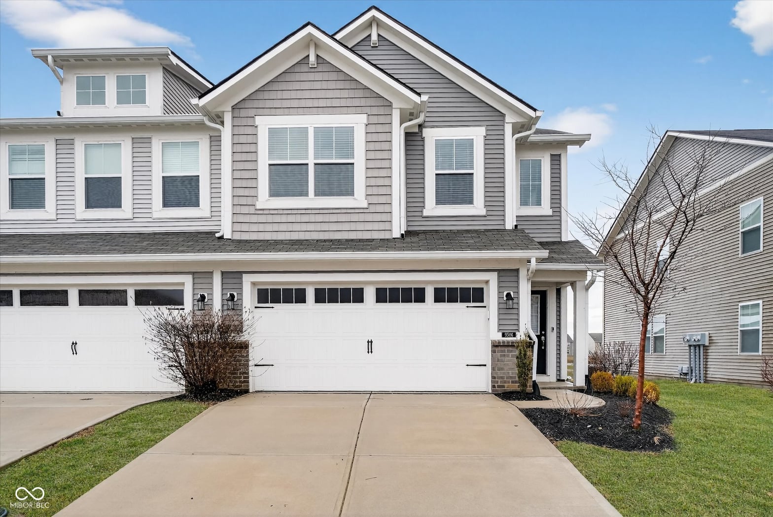 Front exterior at 9586 Beckett Street, Avon, IN