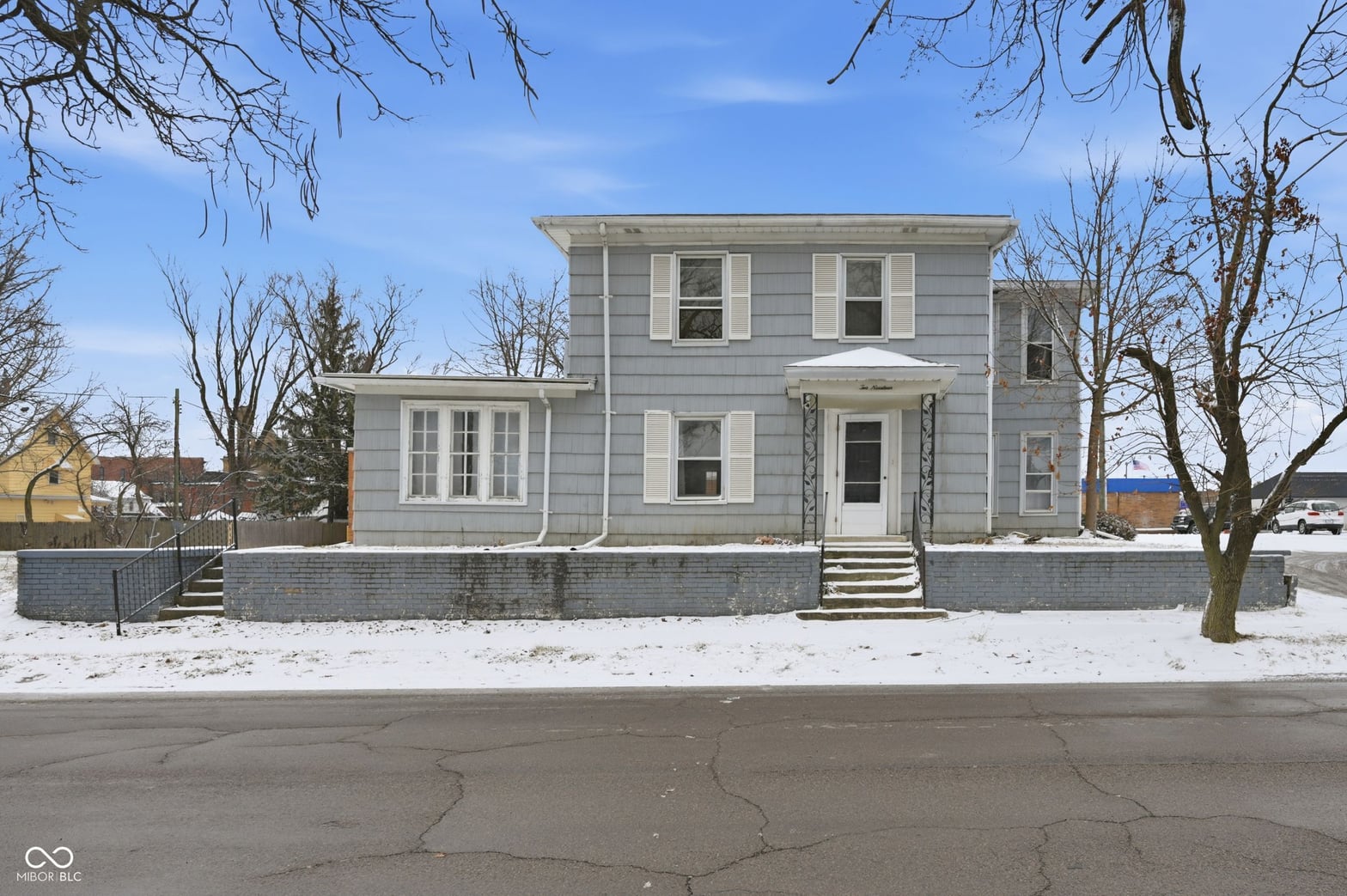 Photo of 219 W Kickapoo Street, Hartford City, IN