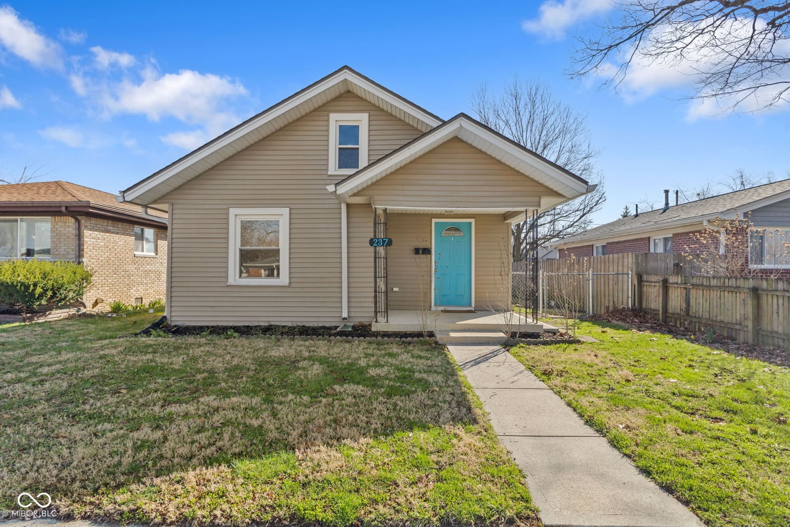 Photo of 237 N 8th Avenue, Beech Grove, IN