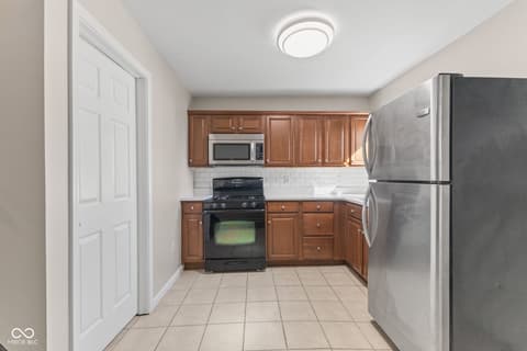 Photo of 237 N 8th Avenue, Beech Grove, IN