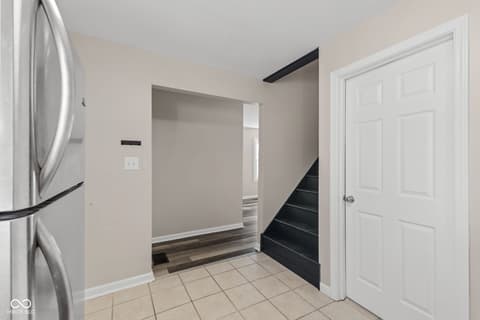 Photo of 237 N 8th Avenue, Beech Grove, IN