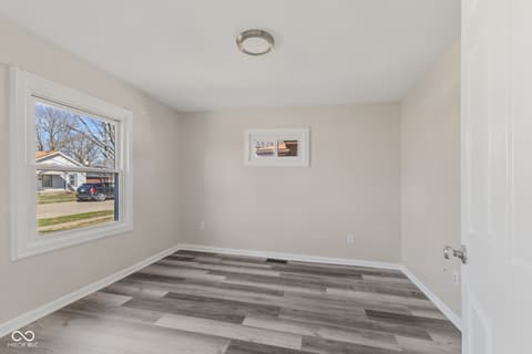 Photo of 237 N 8th Avenue, Beech Grove, IN