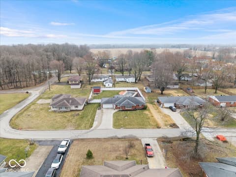 Photo of 257 E 75th Street, Anderson, IN