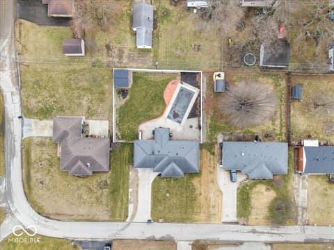 Photo of 257 E 75th Street, Anderson, IN