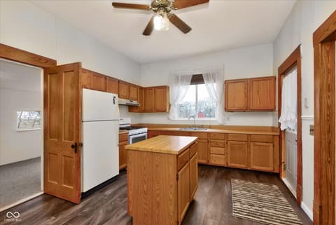 Kitchen at 201 E CR 775 S, Oakville, IN