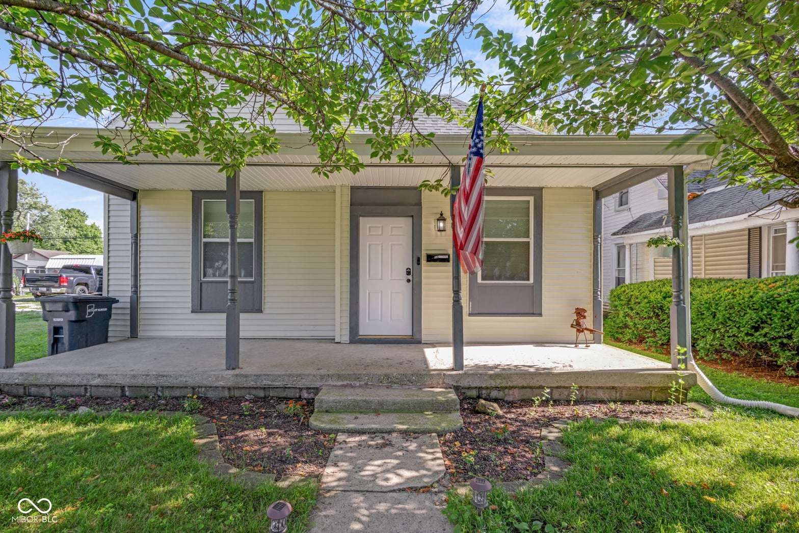 Photo of 2415 Main Street, Elwood, IN