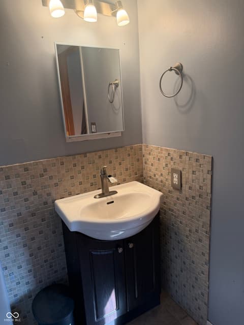 Photo of 12539 N Woodlawn Drive, Mooresville, IN