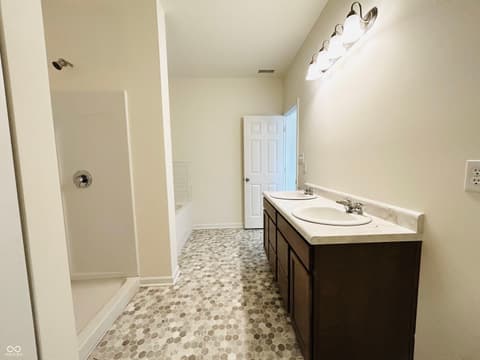 Photo of 6800 Coreopsis Lane, Seymour, IN