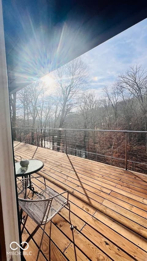 Outdoor living area at 2530 S Glen Cove, Martinsville, IN