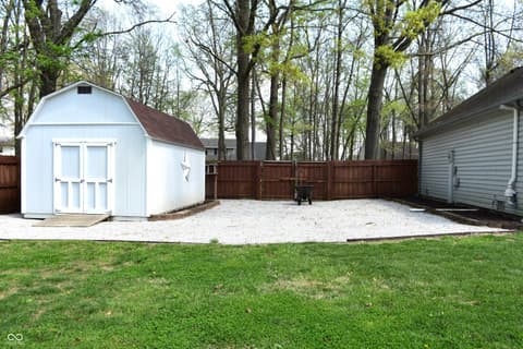 Barn — 2370 Woodland Trace, Plainfield, IN