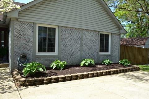 Front exterior at 2370 Woodland Trace, Plainfield, IN