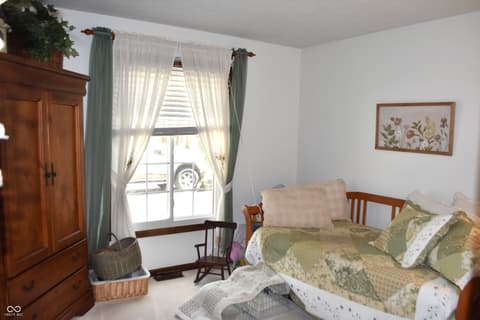 Photo of 2370 Woodland Trace, Plainfield, IN