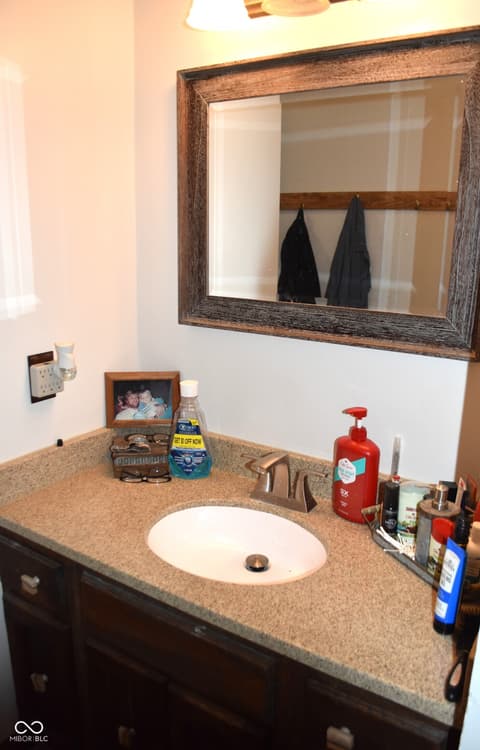 Bathroom at 2370 Woodland Trace, Plainfield, IN