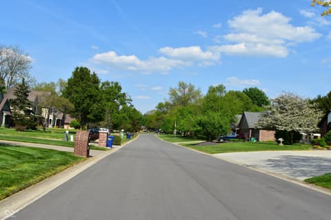Community — 2370 Woodland Trace, Plainfield, IN