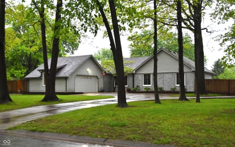 Photo of 2370 Woodland Trace, Plainfield, IN
