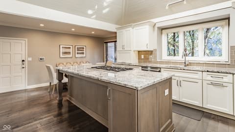 Photo of 8613 Seaward Lane, Indianapolis, IN