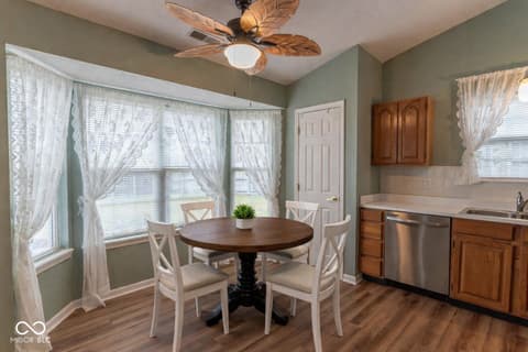 Dining room at 1005 Honeysuckle Court, Mooresville, IN