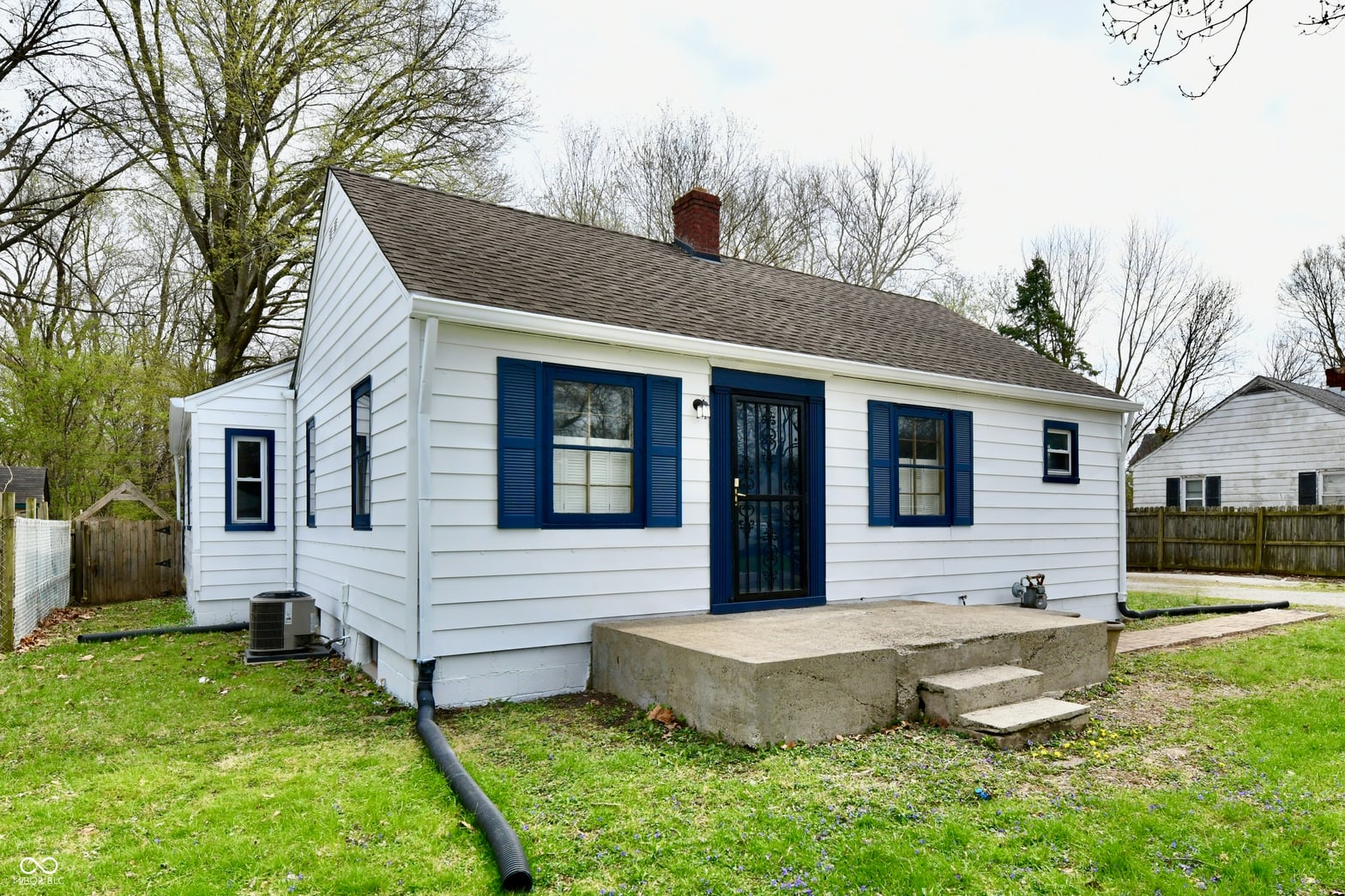 Photo of 4223 Glenwood Drive, Indianapolis, IN