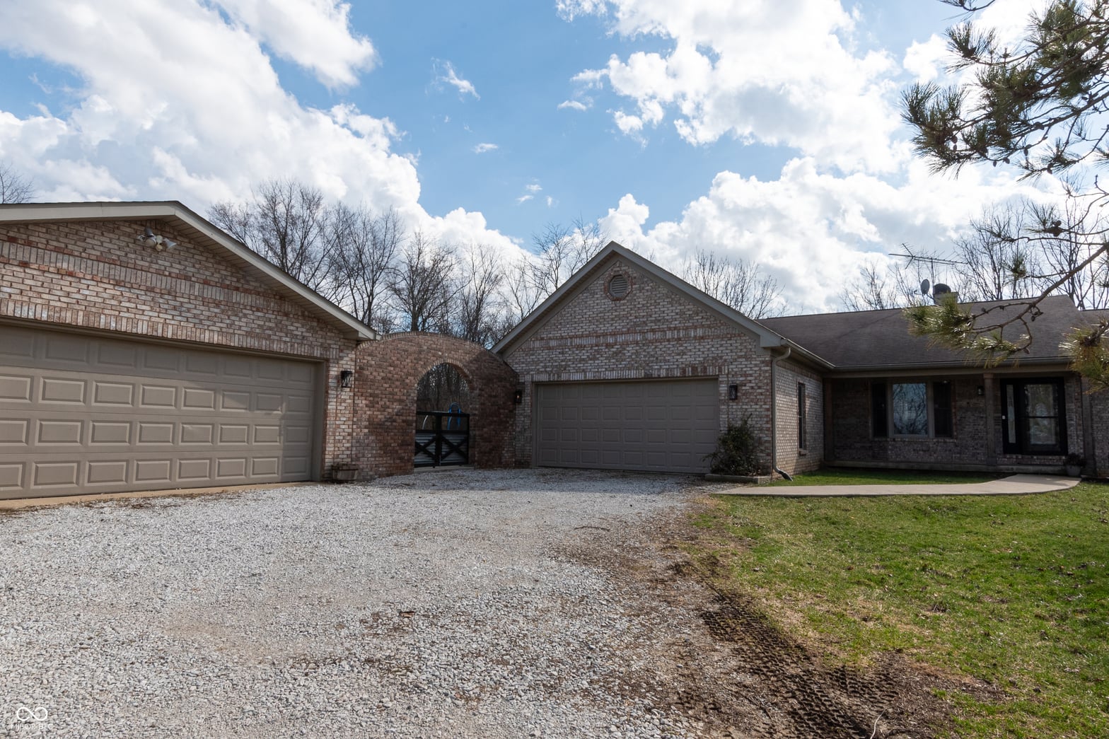 Photo of 13455 N Co Rd 425 E, Roachdale, IN