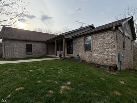 Photo of 13455 N Co Rd 425 E, Roachdale, IN