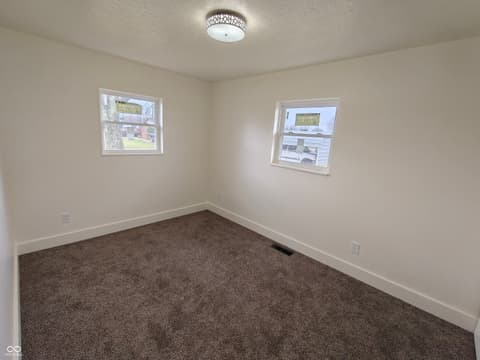 Photo of 2183 S Fairview Drive, Shelbyville, IN