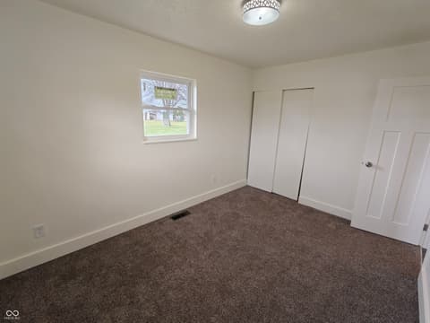 Photo of 2183 S Fairview Drive, Shelbyville, IN