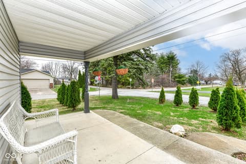 Photo of 207 Linville Avenue, Whitestown, IN