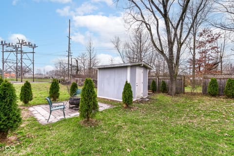 Photo of 207 Linville Avenue, Whitestown, IN