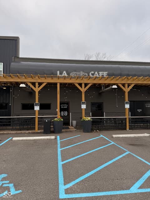 Photo of 207 Linville Avenue, Whitestown, IN