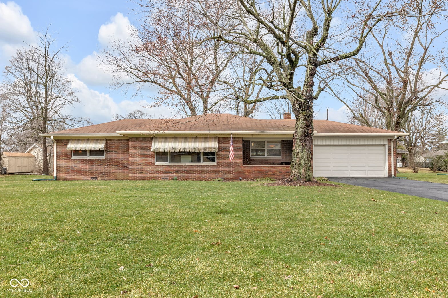 Photo of 6420 Linden Drive, Indianapolis, IN