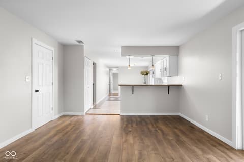 Photo of 15841 E 265 N, Columbus, IN
