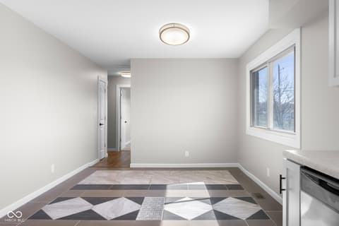Photo of 15841 E 265 N, Columbus, IN