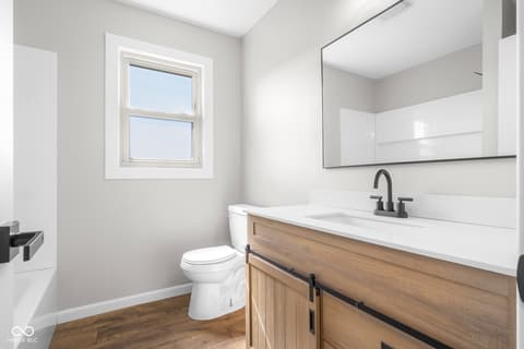 Photo of 15841 E 265 N, Columbus, IN