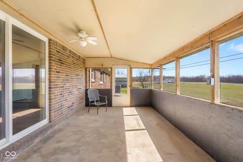 Photo of 15841 E 265 N, Columbus, IN