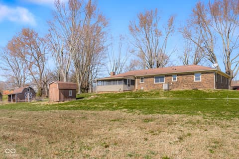 Photo of 15841 E 265 N, Columbus, IN