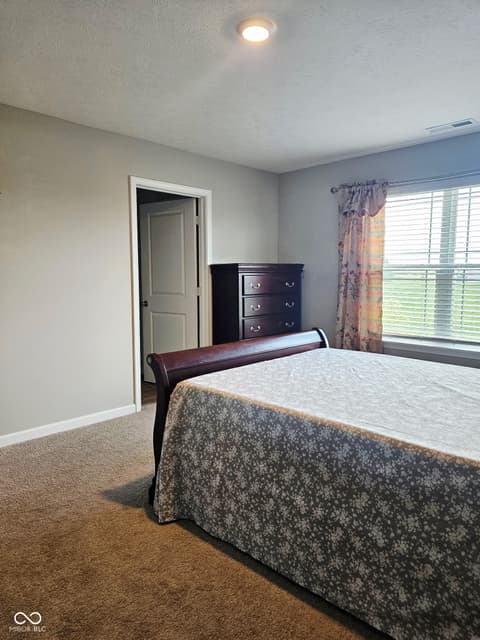 Bedroom at 1932 Downey Lane, Greenfield, IN