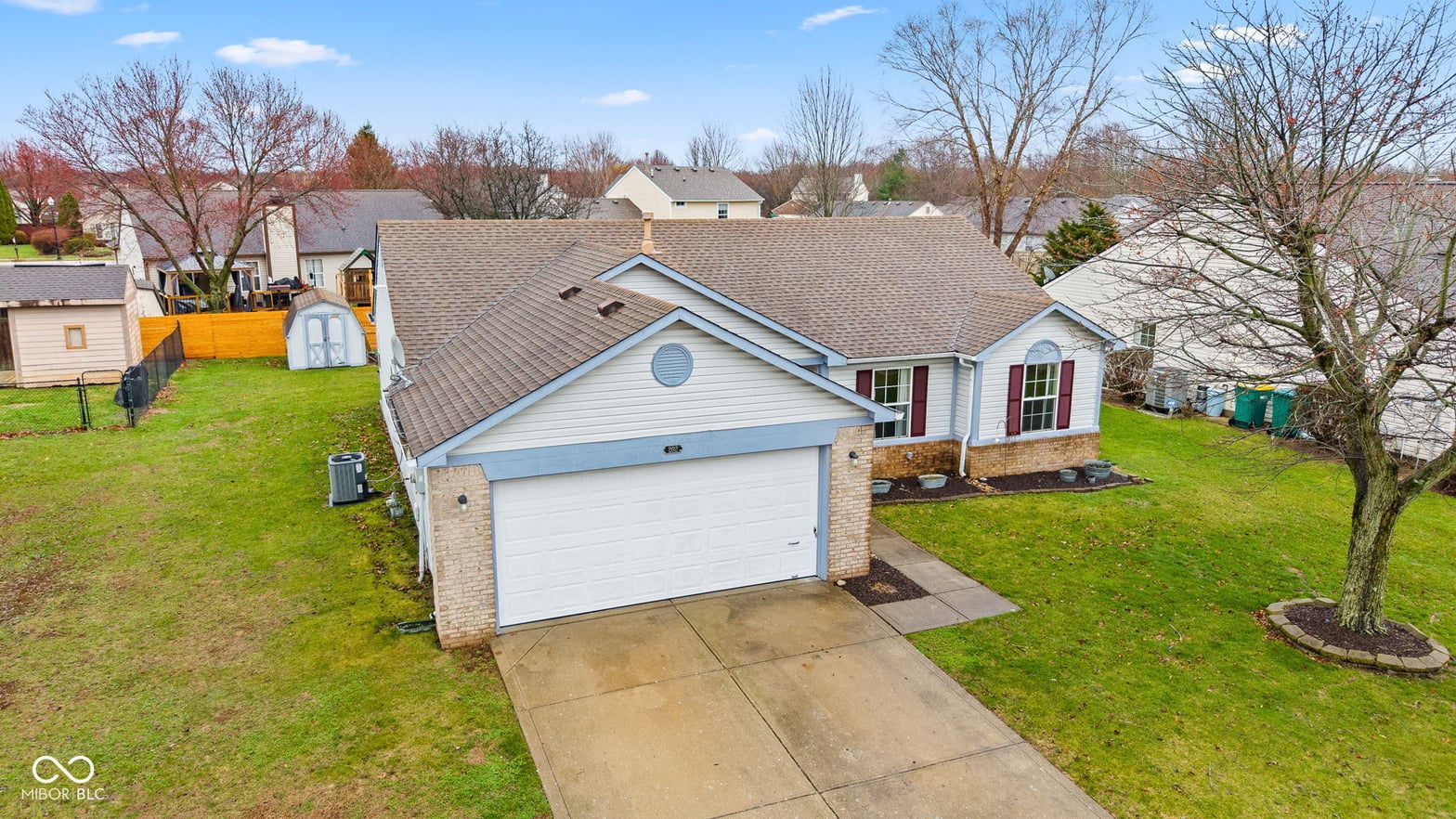 Front exterior at 202 Pineview Drive, Mooresville, IN
