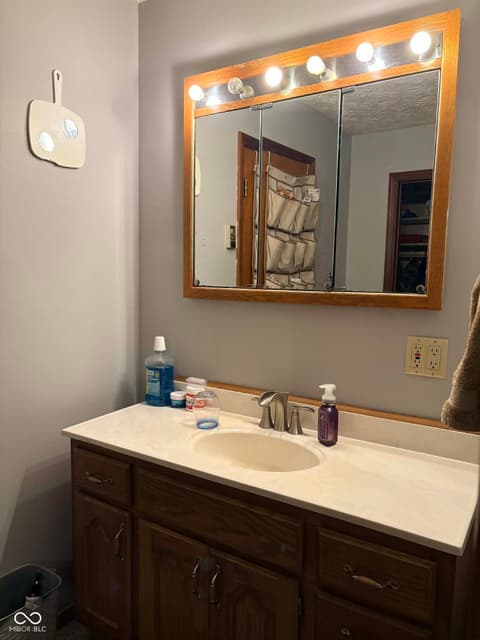 Photo of 175 Goodnight Road, Martinsville, IN