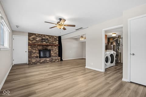 Living room at 11709 Cameron Drive, Fishers, IN