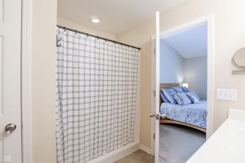 Photo of 16798 Loch Circle, Noblesville, IN