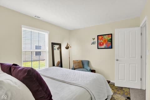 Photo of 6113 White Birch Drive, Fishers, IN